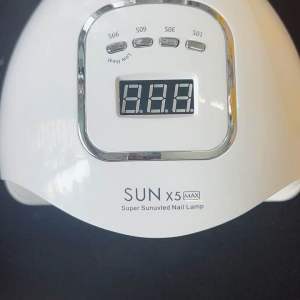 Máy Hơ Gel Sun X5 max (công suất lớn 150w 45 bóng led)