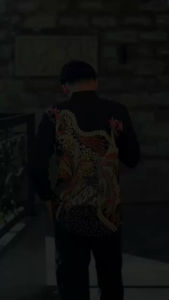 KEMEJA PREMIUM ADIPATI HITAM BATIK FLORIST