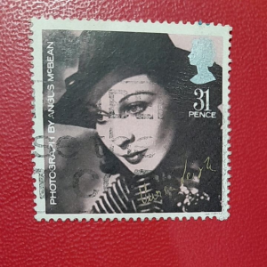 Prangko British Kuno 31 Pence Tahun 1985 & Penjualan