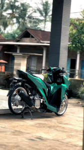 Sticker Scotlite Hijau Tosca Candy Lebar 50 cm Kualitas Premium Skotlet Hijau Tosca Skotlet Motor Hijau Tosca Skotlet Candy Scotlet Motor Skotlet Viral Harga Promo Bisa Cod Skotlet Motor Full Body