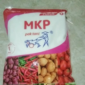 PUPUK MKP PAK TANI BEBAS CHLOR KEMASAN 1 KG / PUPUK MAJEMUK / PUPUK TANAMAN / PUPUK DAUN / PUPUK BUAH