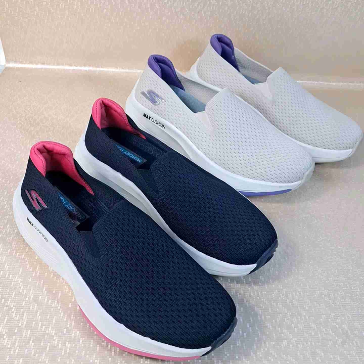 Sepatu Skechers Max Cushioning Slip On Womens/Skechers Gowalk Max