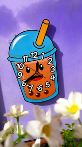 Jam Dinding Aesthetic Karakter BOBA: Desain Unik untuk Ruang Tamu