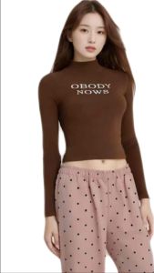 Áo thun nữ croptop cổ lọ tay dài size 35-55kg