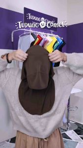 Set B Tudung Sekolah Awning Lembut