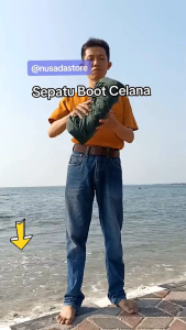 Sepatu Boot Sawah Model Celana Panjang 110 cm / sepinggang