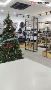 Tesla แจ็ครองแม่แรง ซิลิโคนหนาพิเศษ ทนทานรับน้ำหนักได้รถได้มากกว่าแจ็ครองพลาสติก สำหรับ ทุก Model วัสดุพรีเมียมเป็นมิตรต่อสิ่งแวดล้อม ใช้งานได้นาน