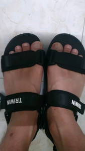 Sandal nam Triwin