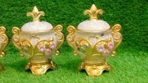 Toples Keramik Set 3 Mewah Cantik & Pajangan Lemari Kaca