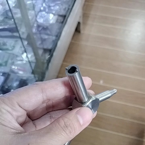 VALVE KEY FOR TOYS ONLY