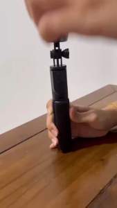 Bluetooth Selfie Stick With Light