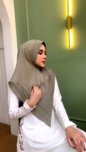Khimar Alya 174: Hijab Nyaman & Trendi