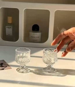 Gelas Kaca Mini Aesthethic Gelas Beer/Bir Matcha Teh Susu Ukiran Kupu-Kupu Klasik Bahan Tebal