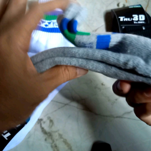 kaos kaki olahraga badminton bulutangkis dewasa bahan tebal berkualitas