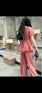 Setelan Fuji Crinkle: Pilihan Terbaik untuk Wanita Dewasa