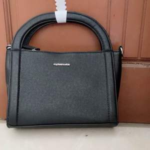 TAS MANDA BLACK BAG T8913B5