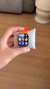 ĐỒNG HỒ THÔNG MINH LẮP SIM 4G - UTRA GEN 2 - MÀN AMOLED 120Hz - CAMERA 180 ĐỘ - TẢI GAME - LƯỚT TOP TOP ZL FB YTUBE