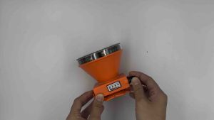 ไฟฉายคาดหัวแท้ รุ่น TS-996ไฟฉายติดศีรษะ ไฟฉายคาดหัว กรีดยางจับสัตว์ แสงสว่างส่องไกล เก็บไฟได้นาน แข็งแรง ทนทาน สินค้าพร้อมส่ง แสงสีขาว แสงสีเหลือง