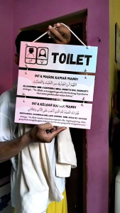 Tata Letak Pajangan Hiasan Dinding Toilet & Dekorasi Kamar Mandi