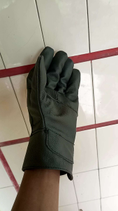 Sarung Tangan Kulit Tebal & Las: Perlindungan & Perlengkapan Kerja