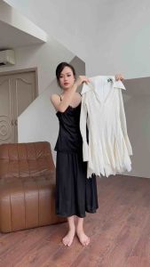 Đầm thiết kế ren tay loa đuôi xòe múi MOLLYNISTA thanh lịch quyến rũ nữ tính cao cấp tôn dáng