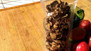 MAHKOTA DEWA kering original 100gr Obat #asam urat #tumor #godogan #mahkotadewaasli