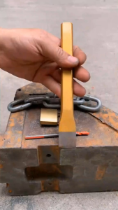 Bộ Đột Sắt - Đục Sắt 12 Chi Tiết