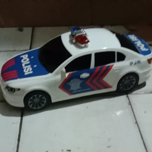 OBRAL LEBAY.... MAINAN ANAK2 MOBIL TARIK DORONG BATRE PATROLI POLISI JUMBO
