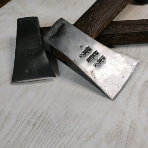 Kapak Baja Super: Alat Tukang Kapak & Palu Baja