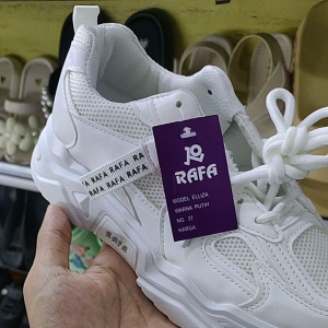 Sepatu Korea Merk RAFA Warna Full Putih Model Terbaru