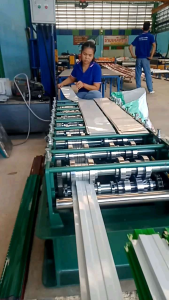 3 รั้วระแนงเมทัลชีท สีขาว ยาว 10-100 ซม หน้า 10 และ 13 ชม