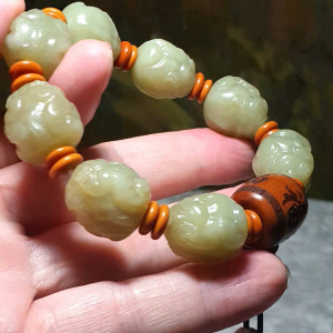 Rare 15mm Premium greenish yellowish Nephrite hand carved bas-relief 3 dimensional Pi Xiu bracelet/handheld (with certificate) [Natural Crystal]