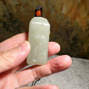 Premium natural untreated light greenish Nephrite Tiger in Landscape Jade pendant (with certificate) [Natual Crystal]