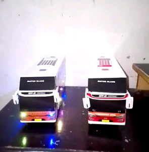 MINIATUR BUS MAINAN ANAK VARIASI LAMPU
