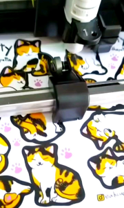 สติ๊กเกอร์น่ารักไดคัท handmade ลายชุดแมวเหมียวหลากสี 6 แบบ สติ๊กเกอร์มันเงา กันน้ำ