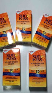 KEM CHỐNG NẮNG SUN KISS 30 - HÀNG NHẬP CHÍNH HÃNG