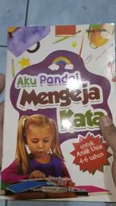 buku aku pandai mengeja kata (16×24cm)
