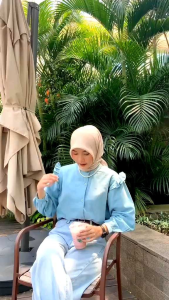 Yurim Blouse Ruffle - Atasan Wanita - Kemeja Oversize