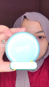 Beli Bedak Padat Dapat Lipglos Lameila Tahan Air Dan Minyak