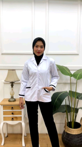 Baju Dinas Kerja Putih List Hitam Wanita: Tips & Trik