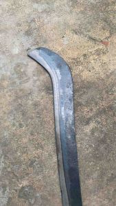Pisau kebun kawik serbaguna