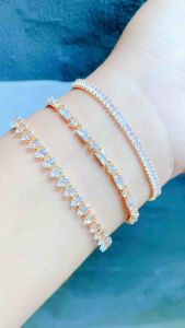 Gelang Tangan Serut Wanita Permata Halus Xuping Rodhium Cxa25092405