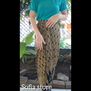 Rok Batik Katun Panjang Jadi Pinggang Karet Bawahan Kebaya Moderen Mikha