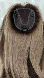 แผ่นปิดผมบางติดกิฟ ทอปเปอร์ผมแท้ สีทูโทน ไฮไลท์ ย้อมสีใหม่ได้ ผมยาว 35ซม