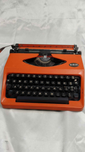 English typewriter vintage retro printable typeable vintage machinery - Hero Orange