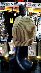 Topi Kupluk Bahan Tebal Nyaman Digunakan untuk Sehari-Hari