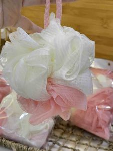 Quality Large Soft Shower Bath Ball 50g Sponge loofah scrub rich bubble body brush wash scrubber exfoliate bath flower foam ball bathroom device berus badan mandi Ready Stock 50g大型 柔软沐浴球,洗澡,搓死皮,去角质,绵密,泡沫球,现货