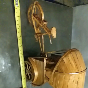 becak miniatur bahan bambu