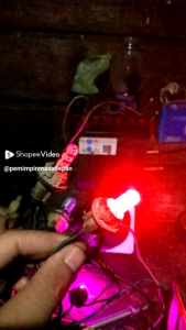 Paket 4 Pcs Lampu Sein Jelly Kedip T10 6 Mata / Paker Bohlam Lampu Sein Variasi Universal Motor