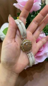 🔥กำไลมงคล อัญมณีพลอยแท้เสริมบารมี ไหมทอง พลอยแท้ เครื่องประดับคัดเกรด มีเพียงชิ้นเดียว AUFU STORE